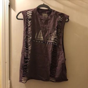 LF distressed vintage muscle tee